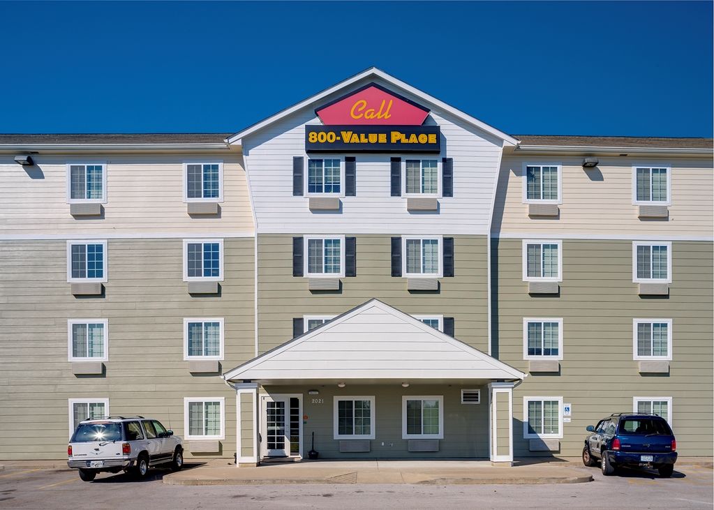 Woodspring Suites Springfield Exterior photo