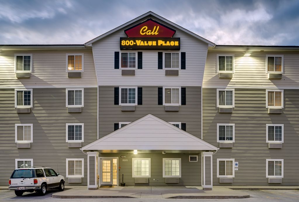 Woodspring Suites Springfield Exterior photo